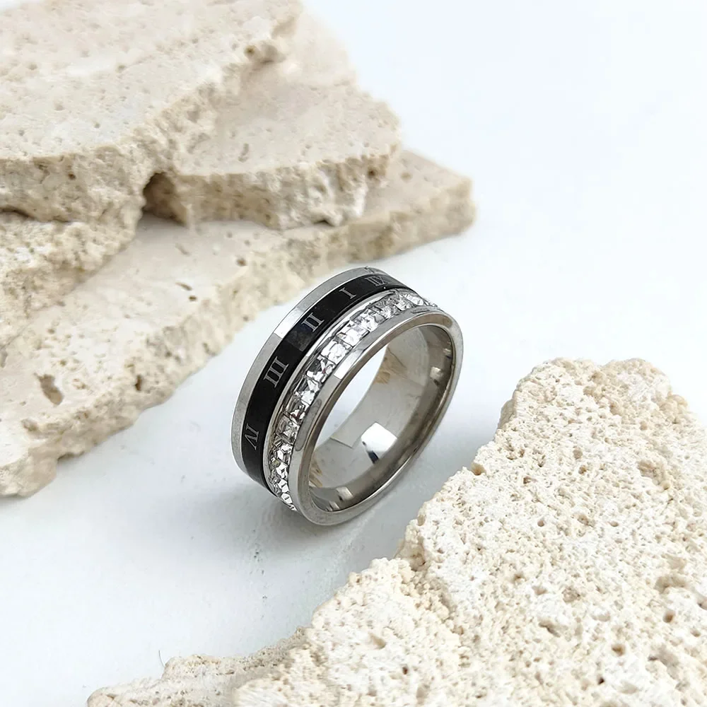 Stylish and Charming Stainless Steel Gold-plated Men's Ring, Simple Roman Numeral Zircon Women's Ring, Wedding Party Jewelry