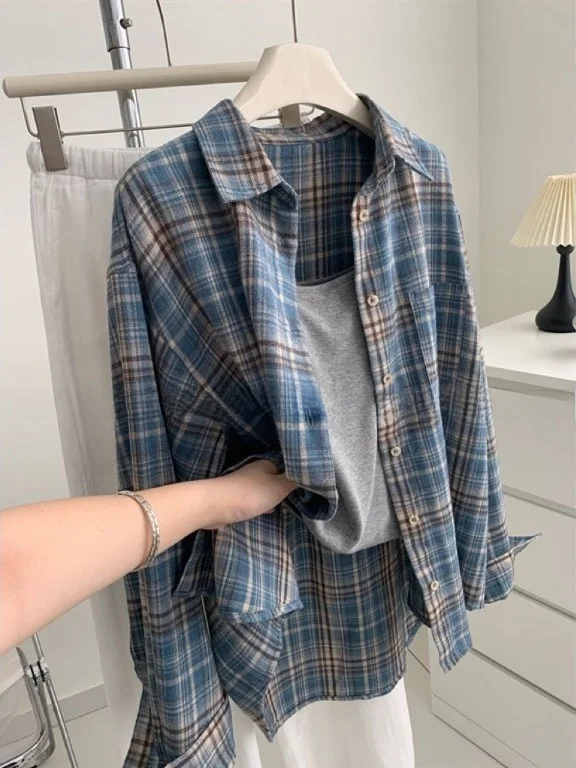 

Ретро американская синяя клетчатая свободная длинная све женская весенне-осенняя корейская художественная верхняя одежда повседневная хлопковая льняная одежда
