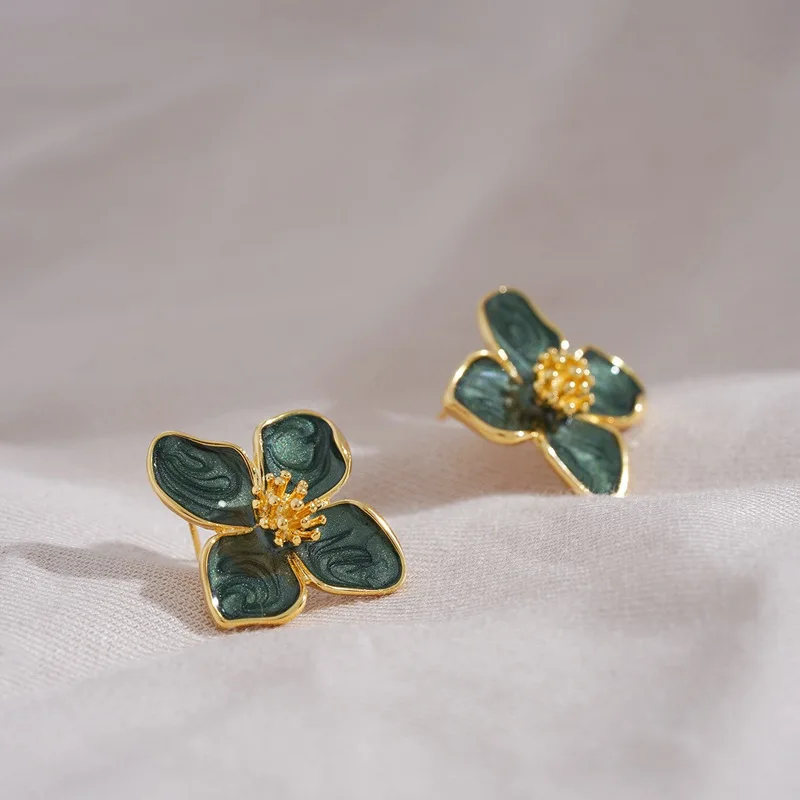 Korean Fashion Dark Green Flowing Sand Enamel Lily Flower Glaze Earrings for Women Exquisite Light Luxury Versatile Earring gift