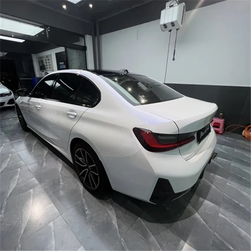 لآلئ PET عالية الجودة تتحول إلى اللون الأبيض إلى الأزرق، تغيير لون فيلم التغليف لجسم السيارة