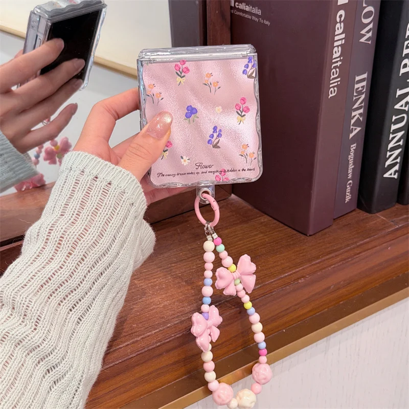 Laser Cute Phone Case For Samsung Z Flip 7 6 5 Z Flip6 ZFlip7 Flower Wavy Cover with Chain Korean Hinge Hard Cases Funda ZFlip6