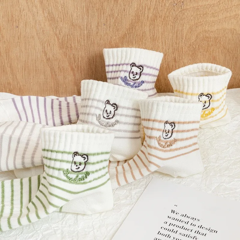 Women Socks Spring Summer New Fashion Bear Embroidery Cartoon Trend Personalized Stripe Ladies Combed Cotton Socks L202