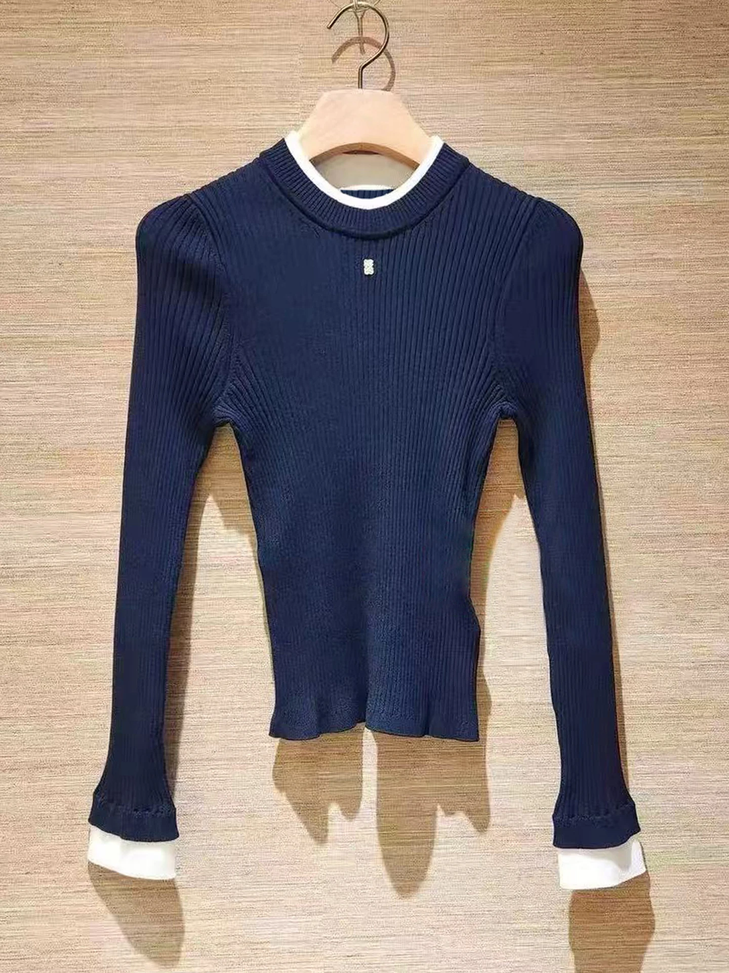 Top de punto adeazante y efectivo, moda femenina otoño 2025, nuevo estilo de dos piezas, manga larga, cuello redondo, largo...
