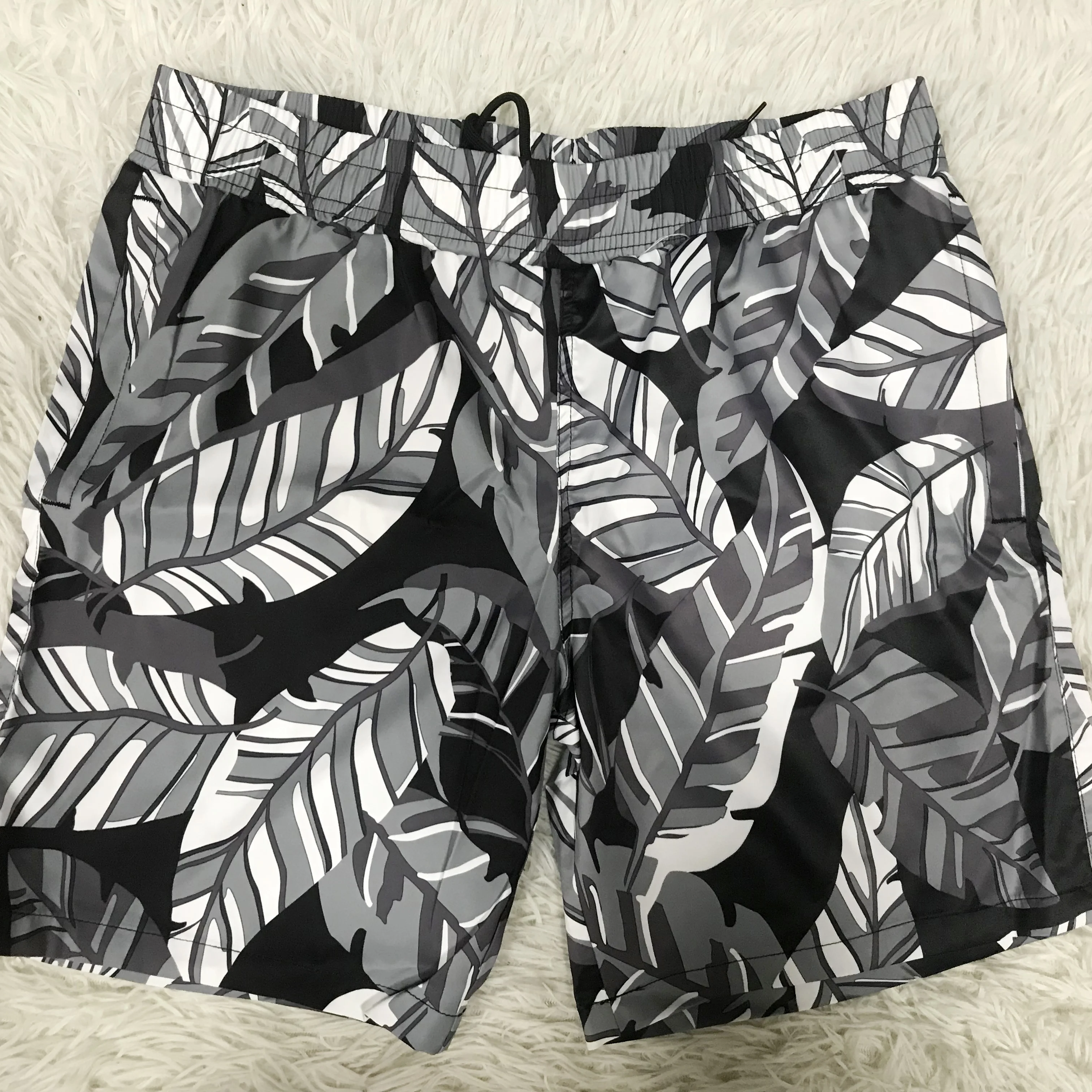 Summer Waterproof Men's Board Shorts Thin Comfortable Breathable Sweat-absorbing Quick Drying Sports Fitness Shorts