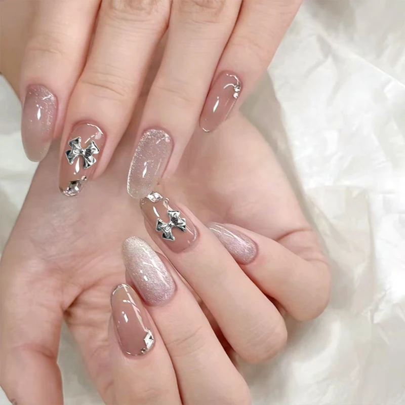 10 Uds. De pajarita plateada Retro de Metal para decoración de uñas, joyería torcida de aleación 3D, dijes para uñas, suministros de accesorios de manicura exquisitos DIY