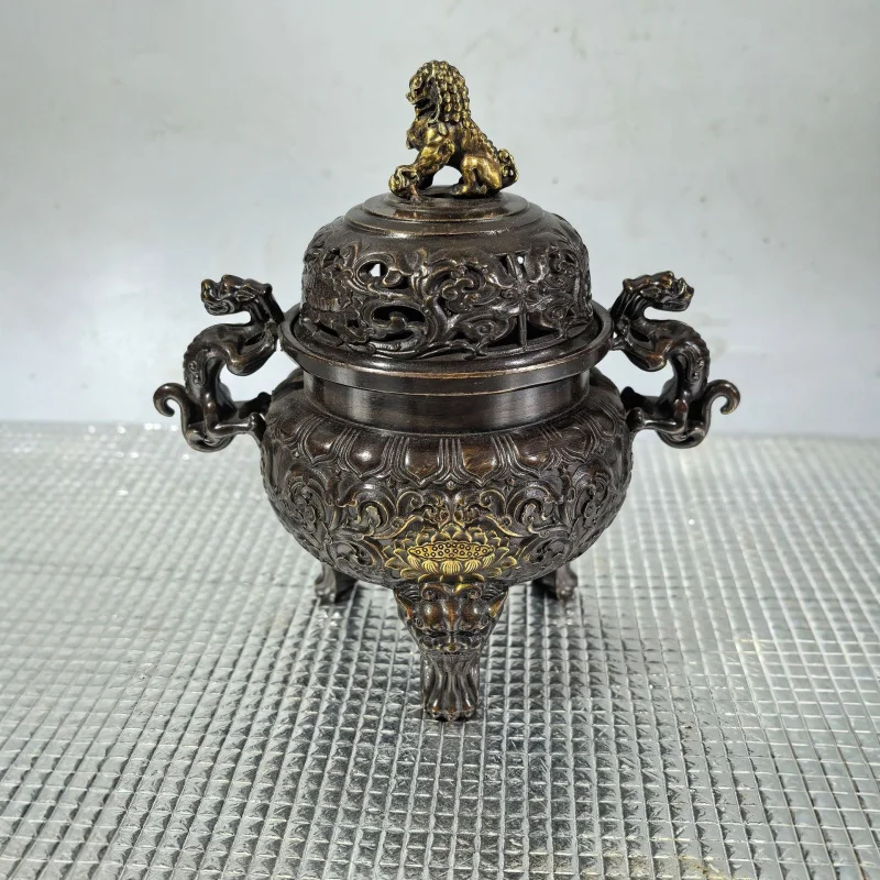 

Gilt copper lion and two dragons playing with pearls ornament, double-ear animal-shaped incense burner, home deco