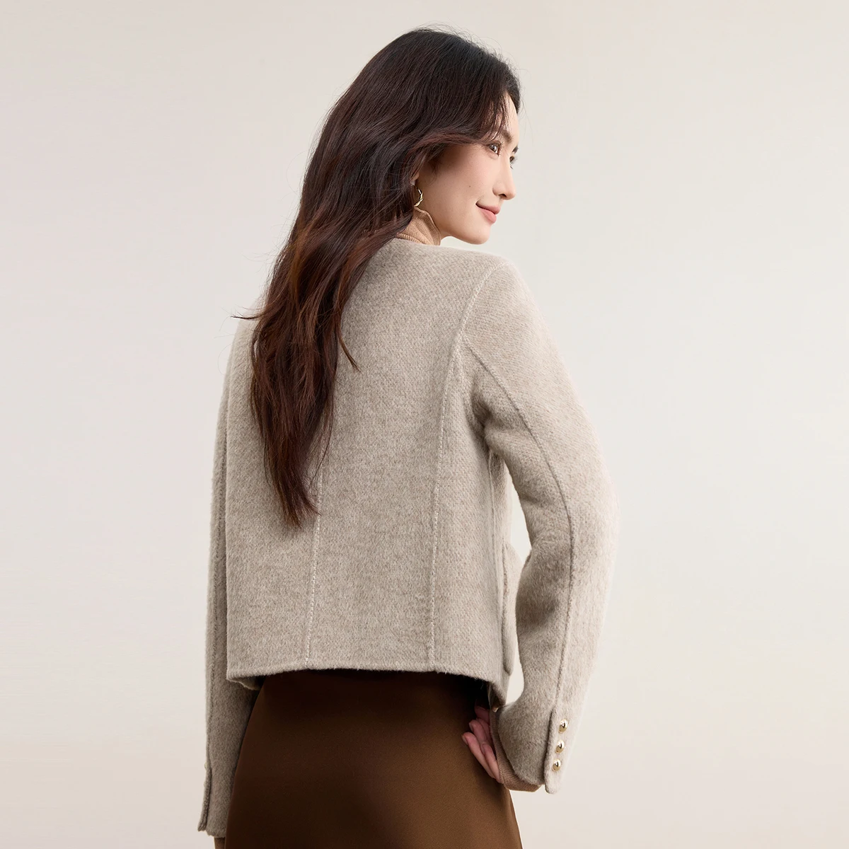 ملابس خارجية نسائية من SENTUBILA موضة شتاء 2025 سترات صوفية قصيرة واحدة الصدر ملابس نسائية من الصوف مزدوجة الجوانب W54OG2739