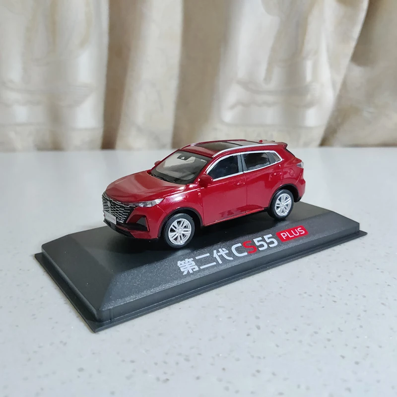 

Масштаб 1:43, модель автомобиля Changan CS55 Plus, пластиковая имитация игрушки, коллекционный подарок