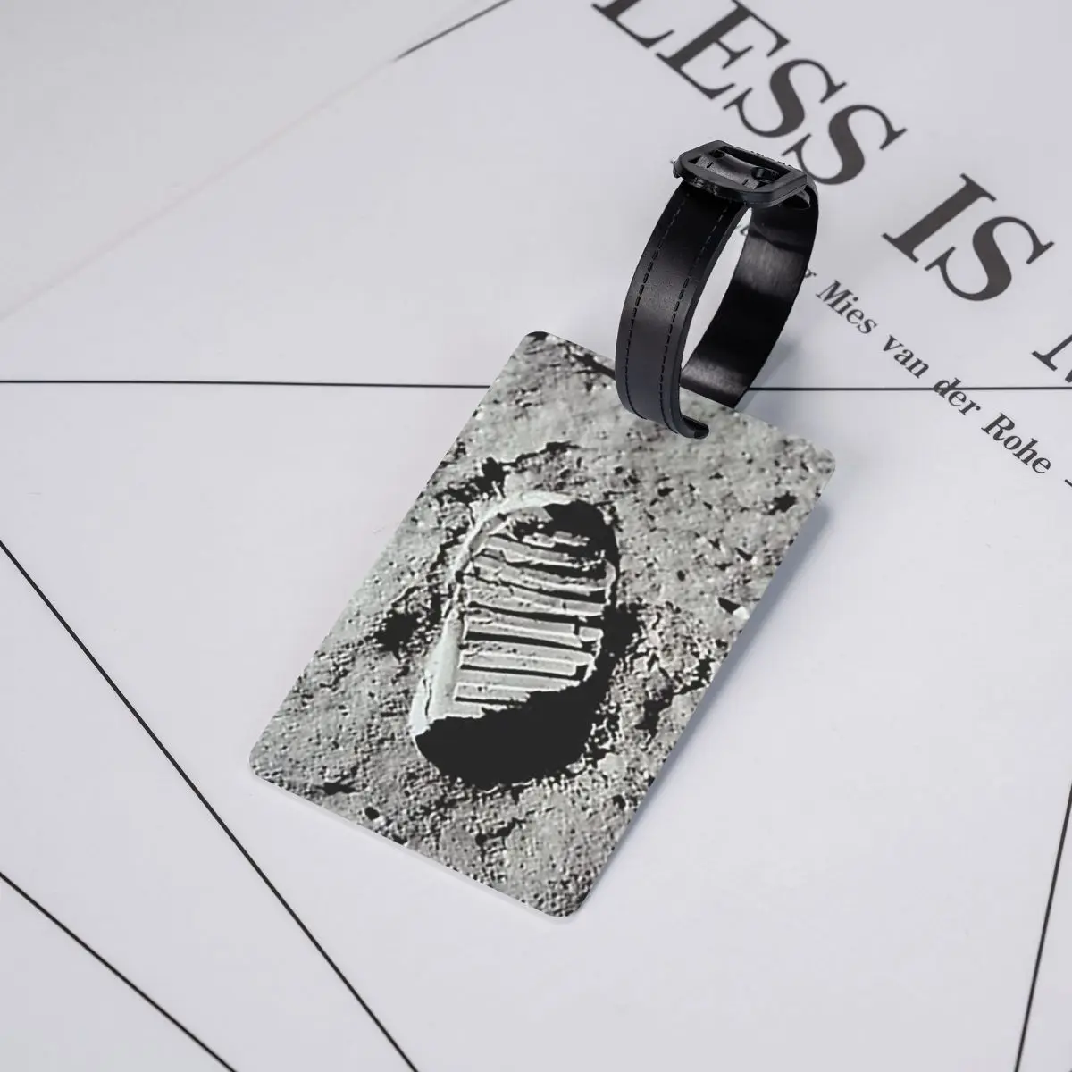 

Бирка для багажа «Отпечаток на Луне» Базза Альдрина, для чемодана, дорожной сумки, с именной надписью, адресом и идентификатором