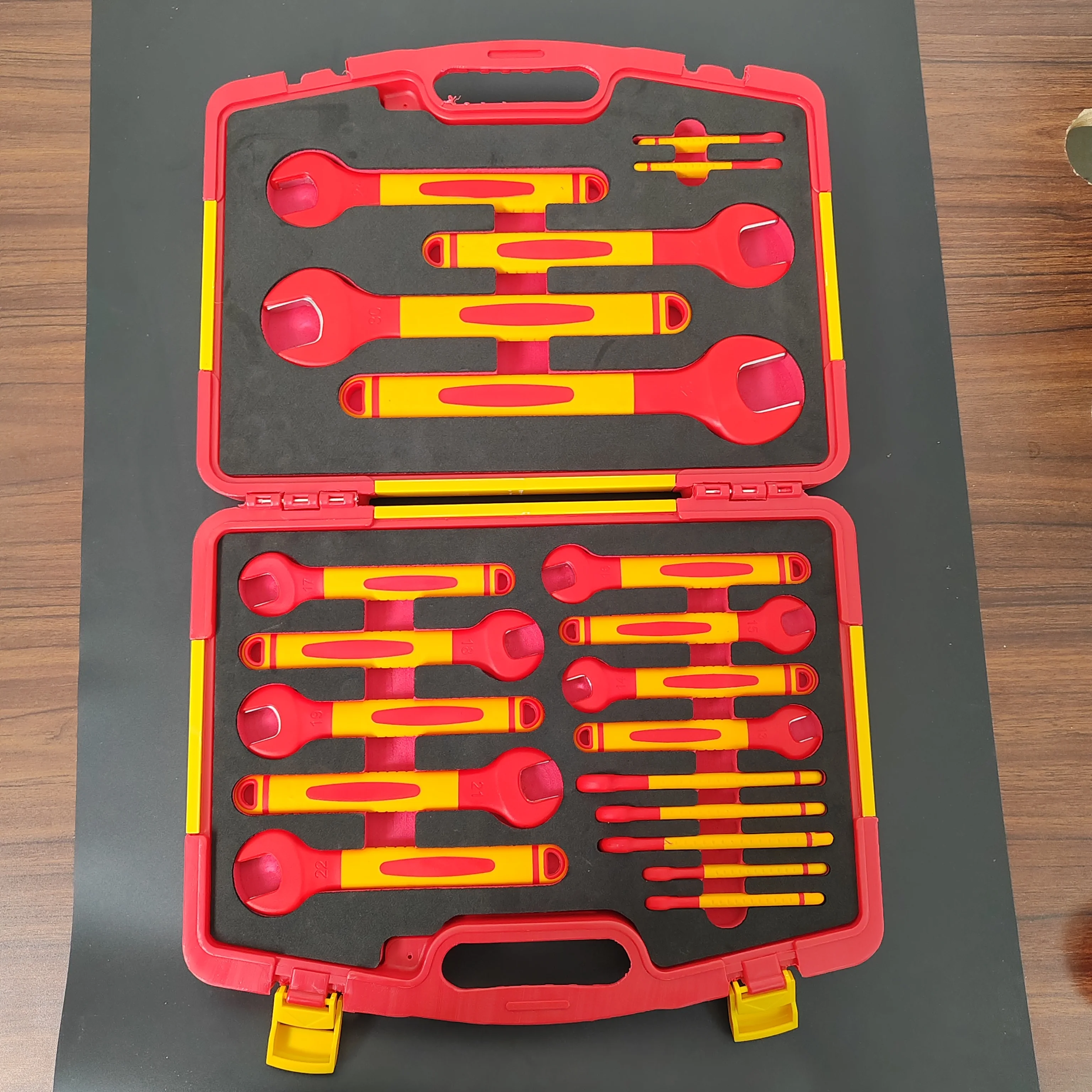 S681B-20 SFREYA VDE 1000V Insulated Insulation Tools case Double Color 20pcs Wrench Set Kit