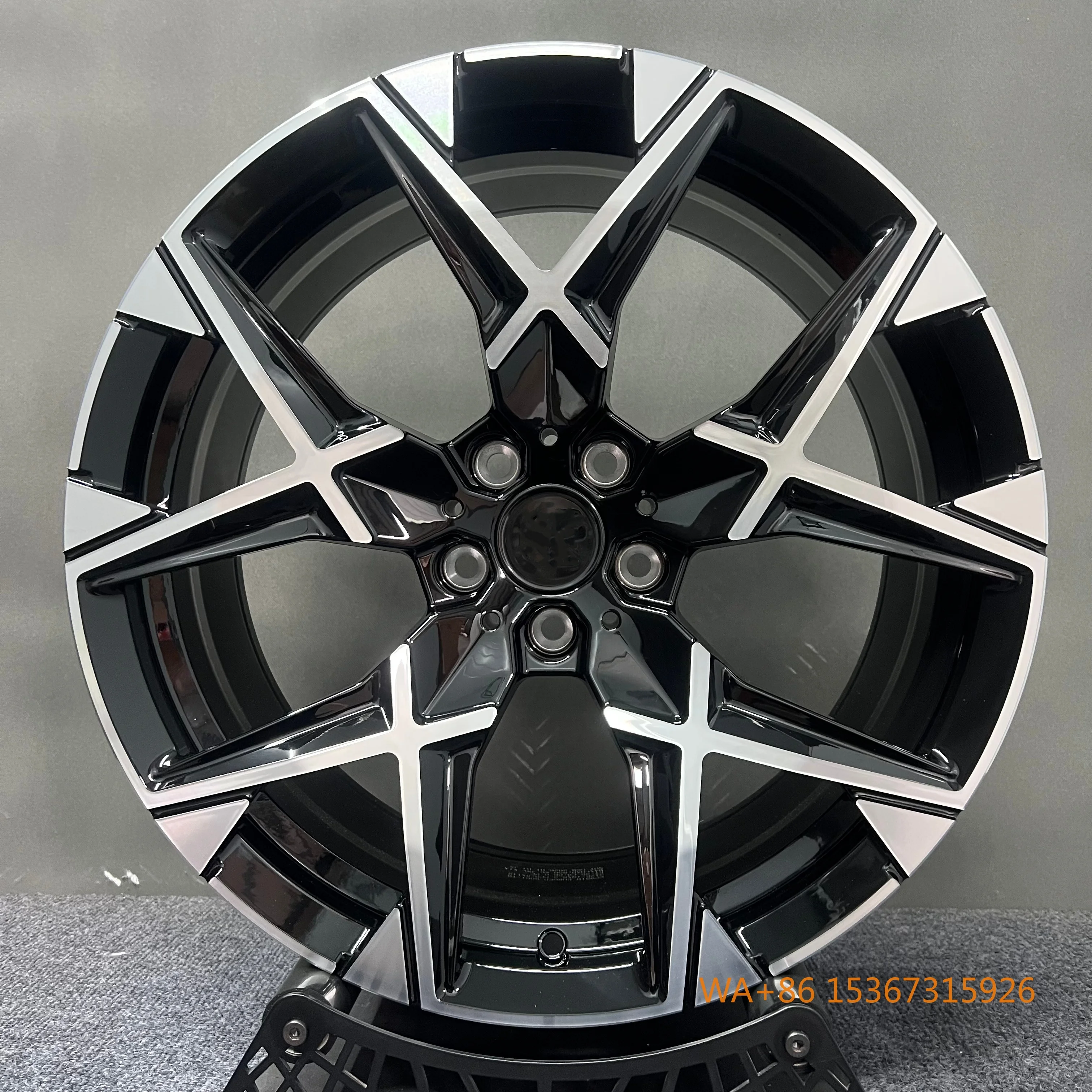 

Custom PCD Forged Bright Black Alloy Wheel Hub New Condition for Car