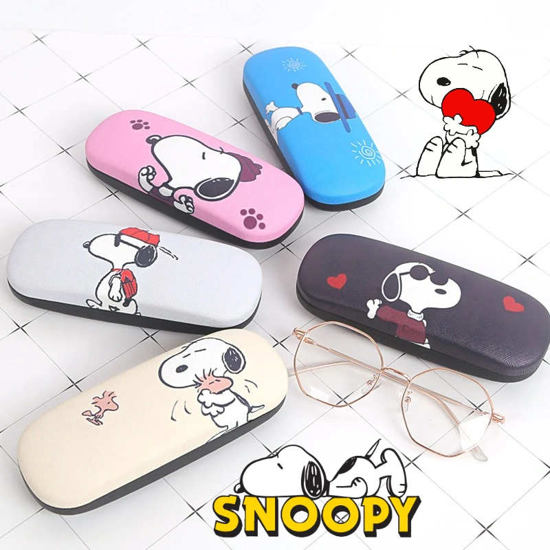 Snoopy Cartoon Eyeglasses Case Portable Sunglasses Box Men Women Sunglasses Box Eyeglass Protector Reading Glasses Organizer Box