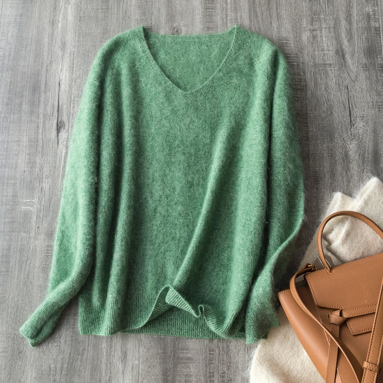 V-neck Green