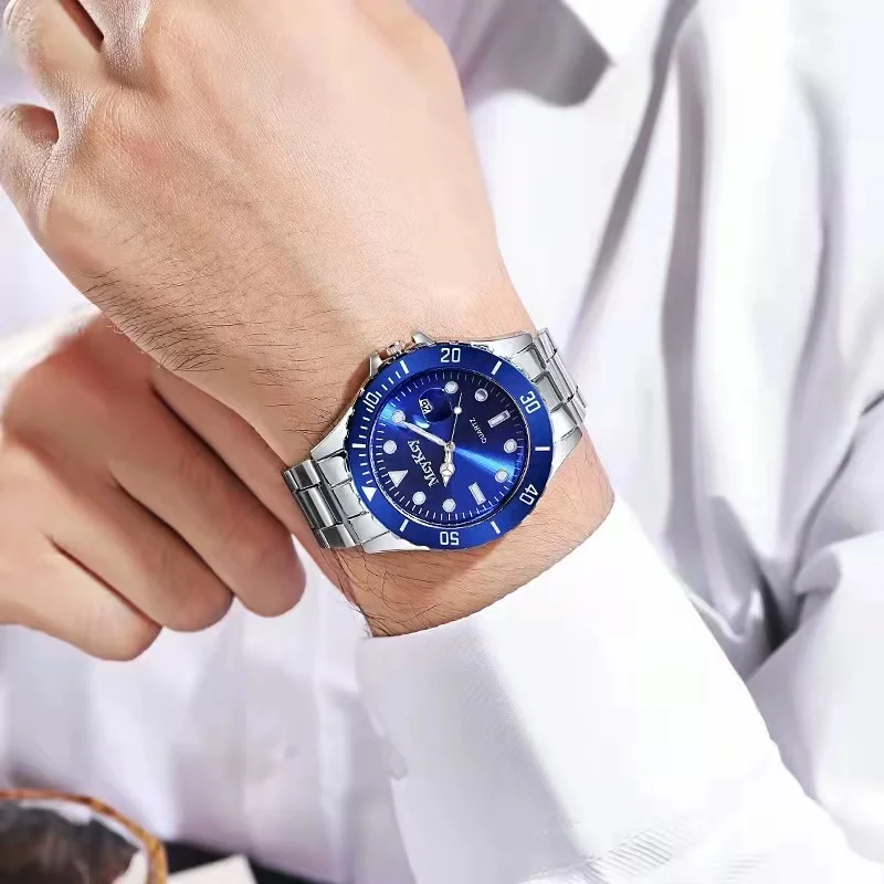 High quality fashion business high quality men\'s luxury brand steel band quartz watch men\'s green classic luxury clock retro