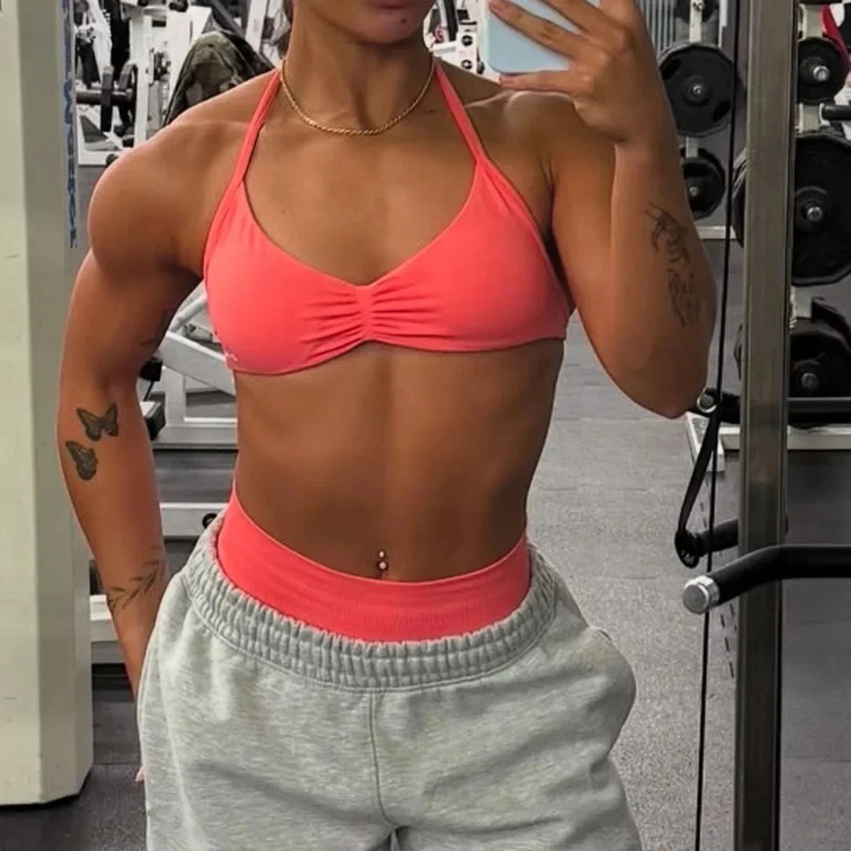

Impact Strappy Bra for Women Open Back Halter Sports Bra Light Support Gym Crop Top Seamless Workout Yoga Top Bra Padded Bras