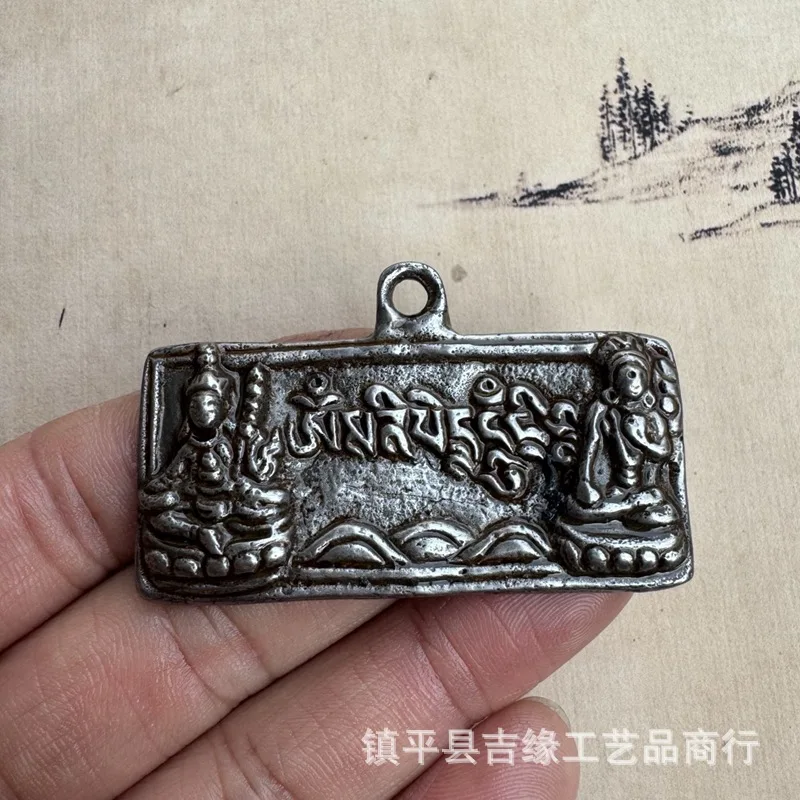 Tibetan-style Nepalese iron , hand-carved Buddhist amulet, meditation Buddha pendant