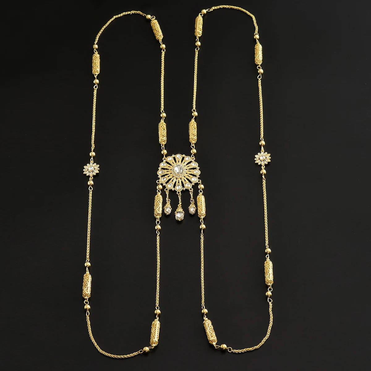 Handcrafted Rhinestone Dress Body Jewelry Hollowed-out Flower Shapes Luxury Sash Wedding Accessory