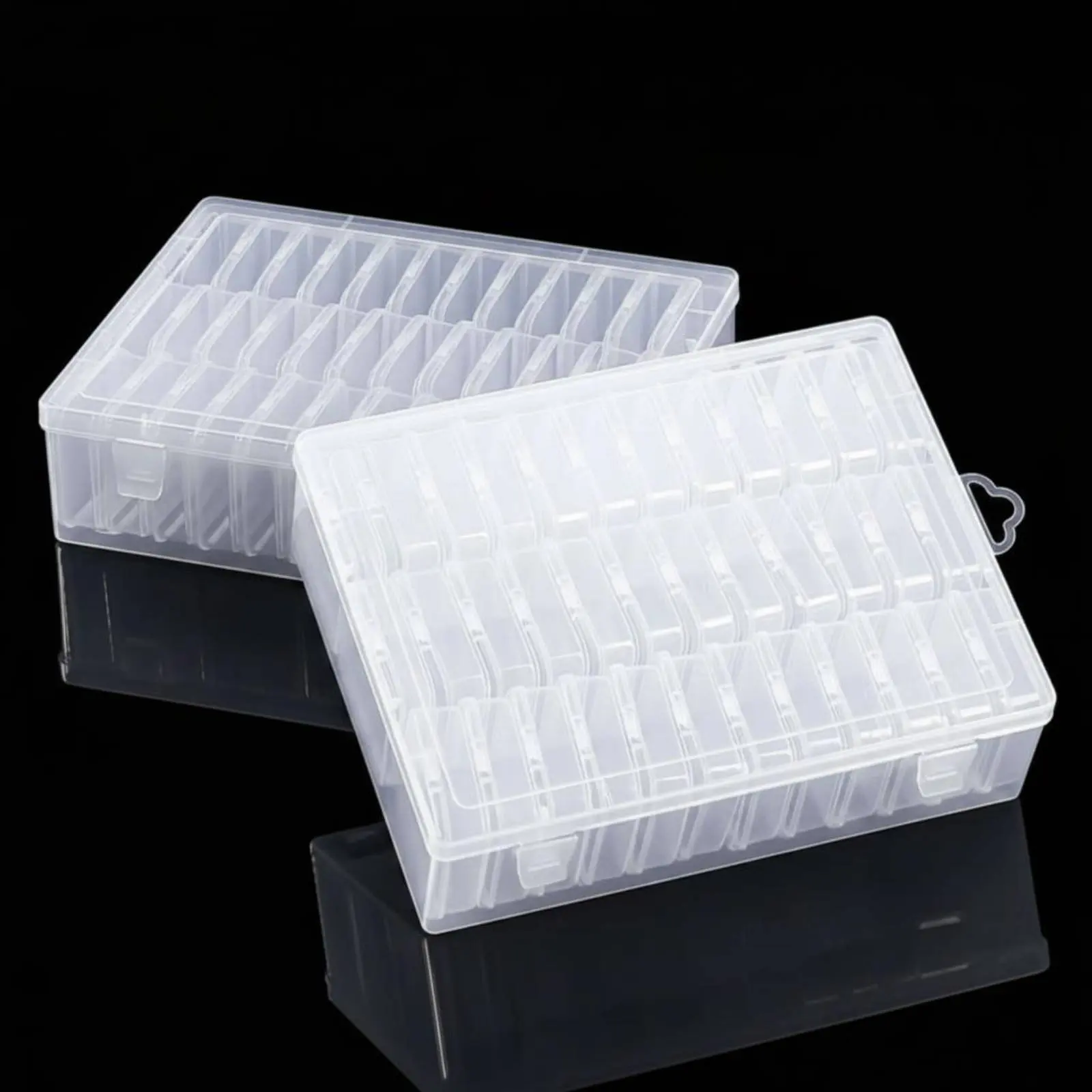 Caja plástica transparente con compartimentos para gatos y perros - imagen 4