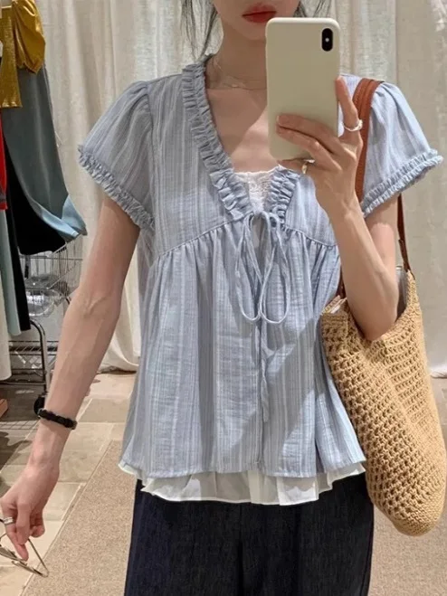 

Korean Sle Sweet Wooden Collar Loose Doll irt Women's Summer 2025 Faion Slimming Top with Flng Sves