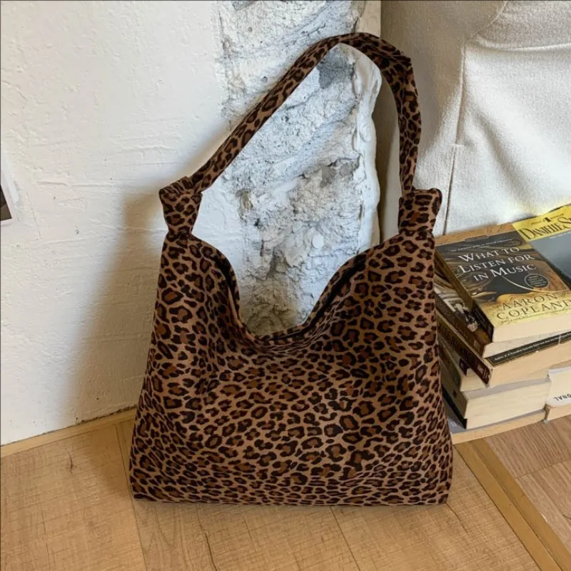 

2025 Leopard Print Tote for Women Large Capacity Designer Luxury Bag Stylish Crossbody Shoulder Bag Trendy Commuter Bag