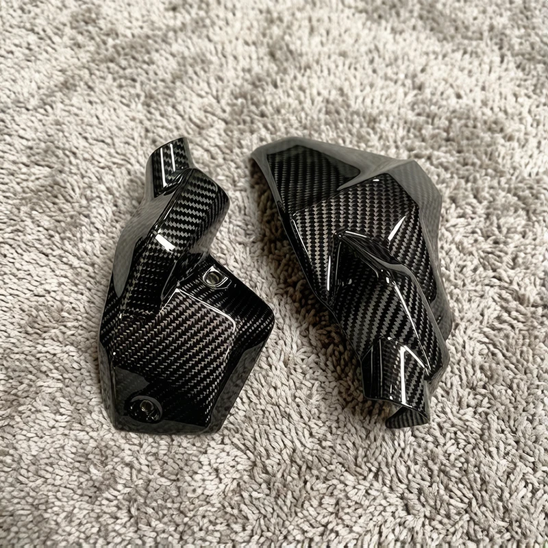 

For BMW R1300GS R 1300 GS 2023-2025 Carbon Fiber Motorcycle Engine Guard Cylinder Head Cover Protector Matte/Glossy Accessories
