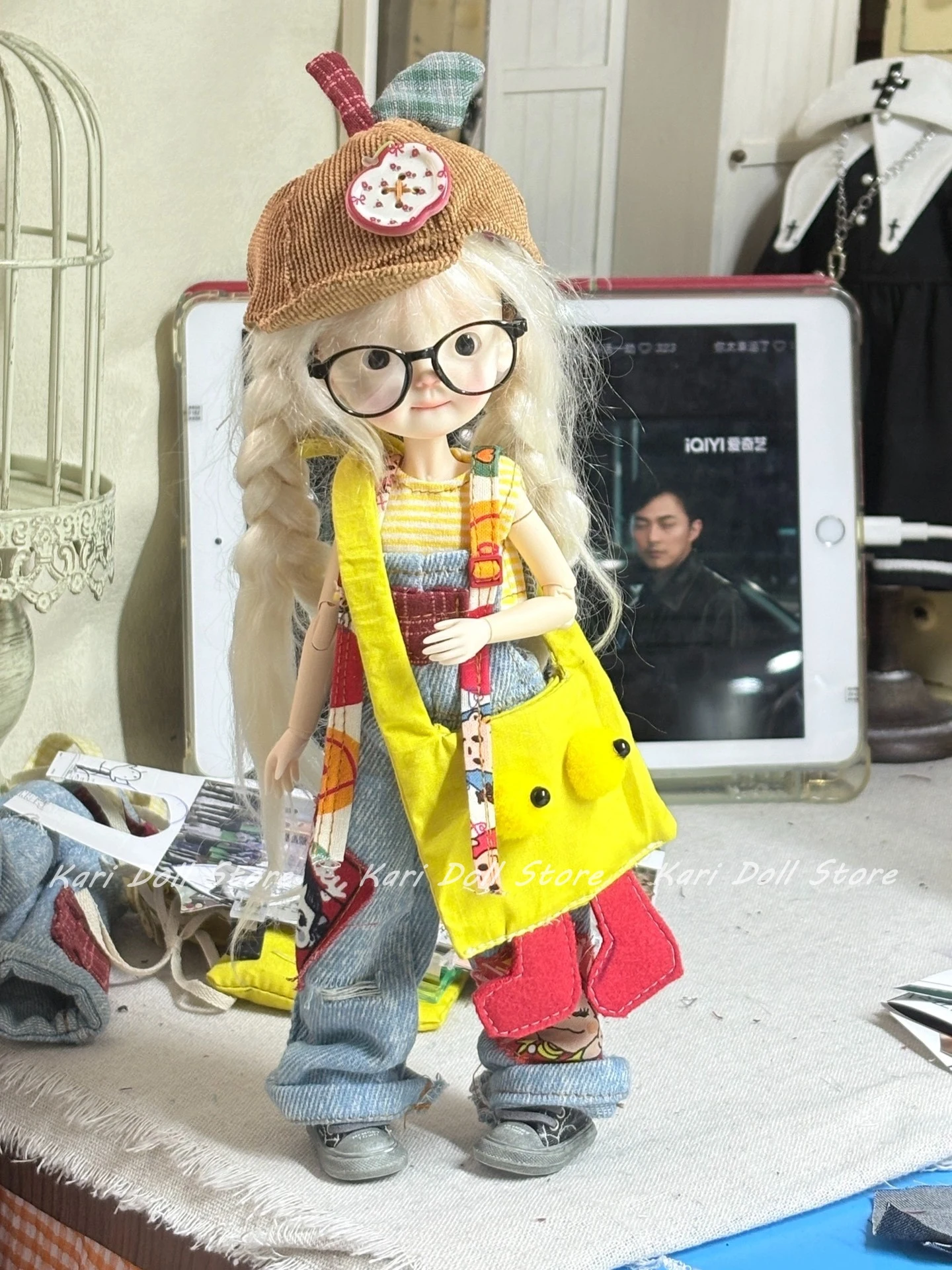 ملابس وتنورات دمى كاري 2025 طقم صدرية مخططة من قماش الدنيم غير رسمي لدمية Landazz Landoudou