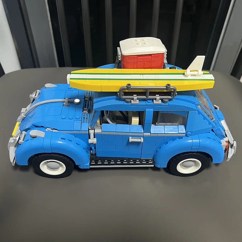 DIY Toys Building Blocks Car Blue Beetle Model Tourism Surfing Vacation Series Creative Desktop Ornaments Boys\' Holiday Gifts