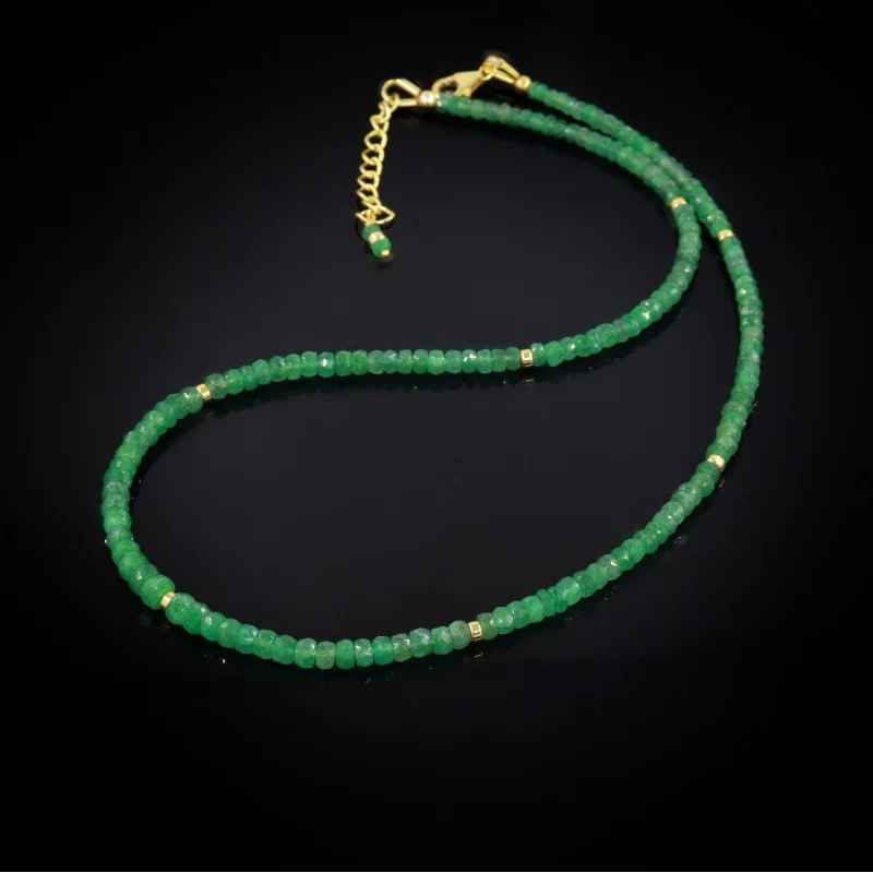 

Natural Emerald Beaded Necklace in Sterling Silver