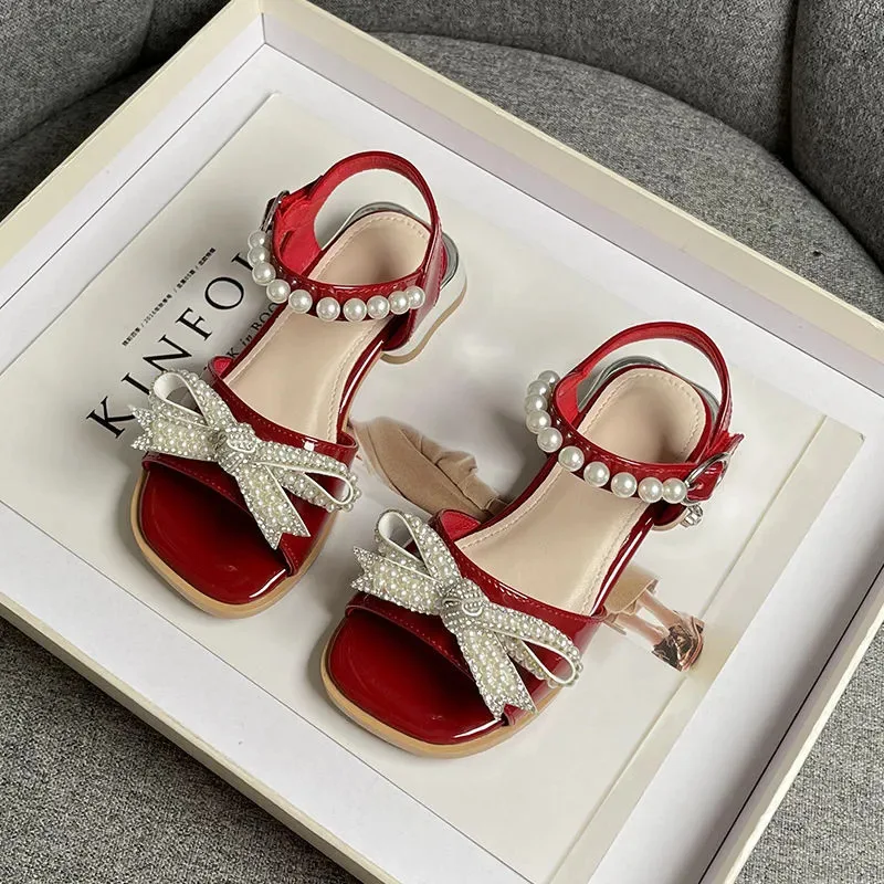

Girls Princess Sandals for Party Wedding Soft Kids Low Heels Rhinestones Sandals Chic Children Princess Mary Janes Shoes Crystal