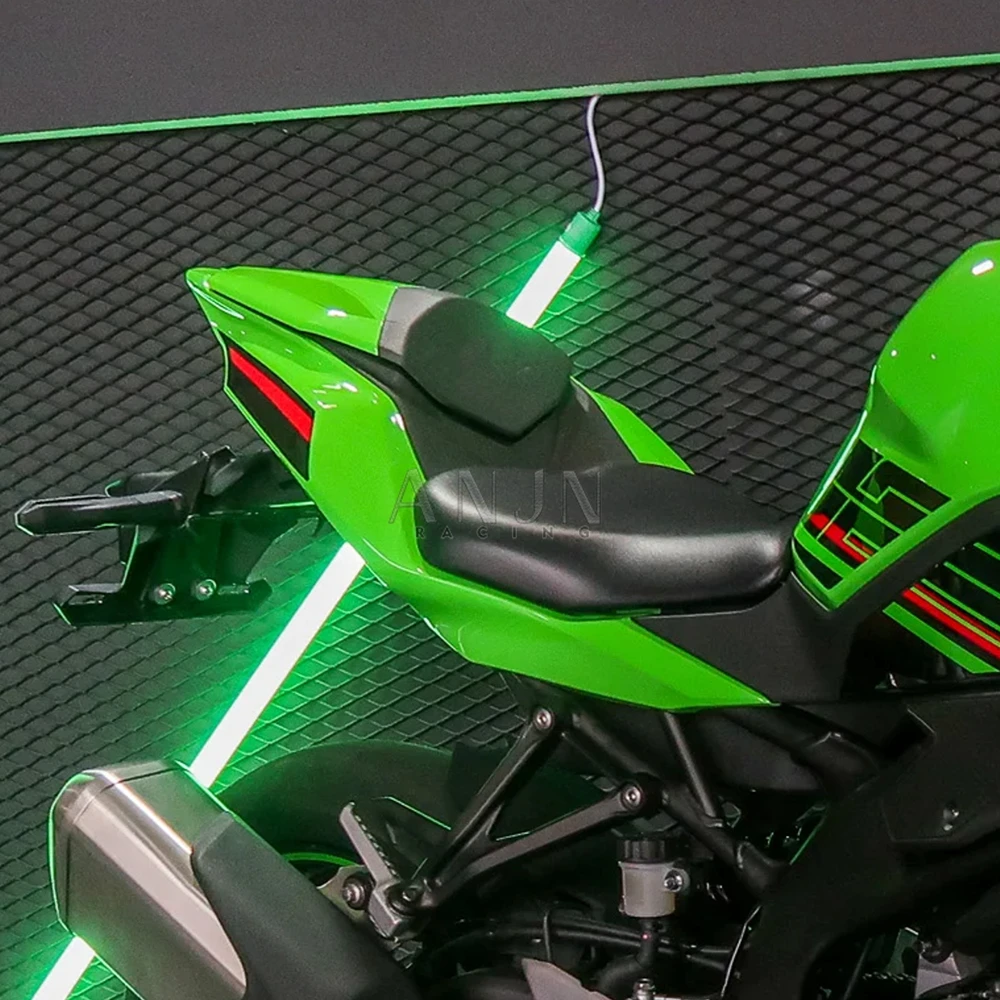 ZX4RR Rear Seat Cowl For KAWASAKI ZX25R ZX4R ZX4RR 2019-2024 Rear Passenger Pillion Seat Cowl Cover Tail Section Fairing Fits