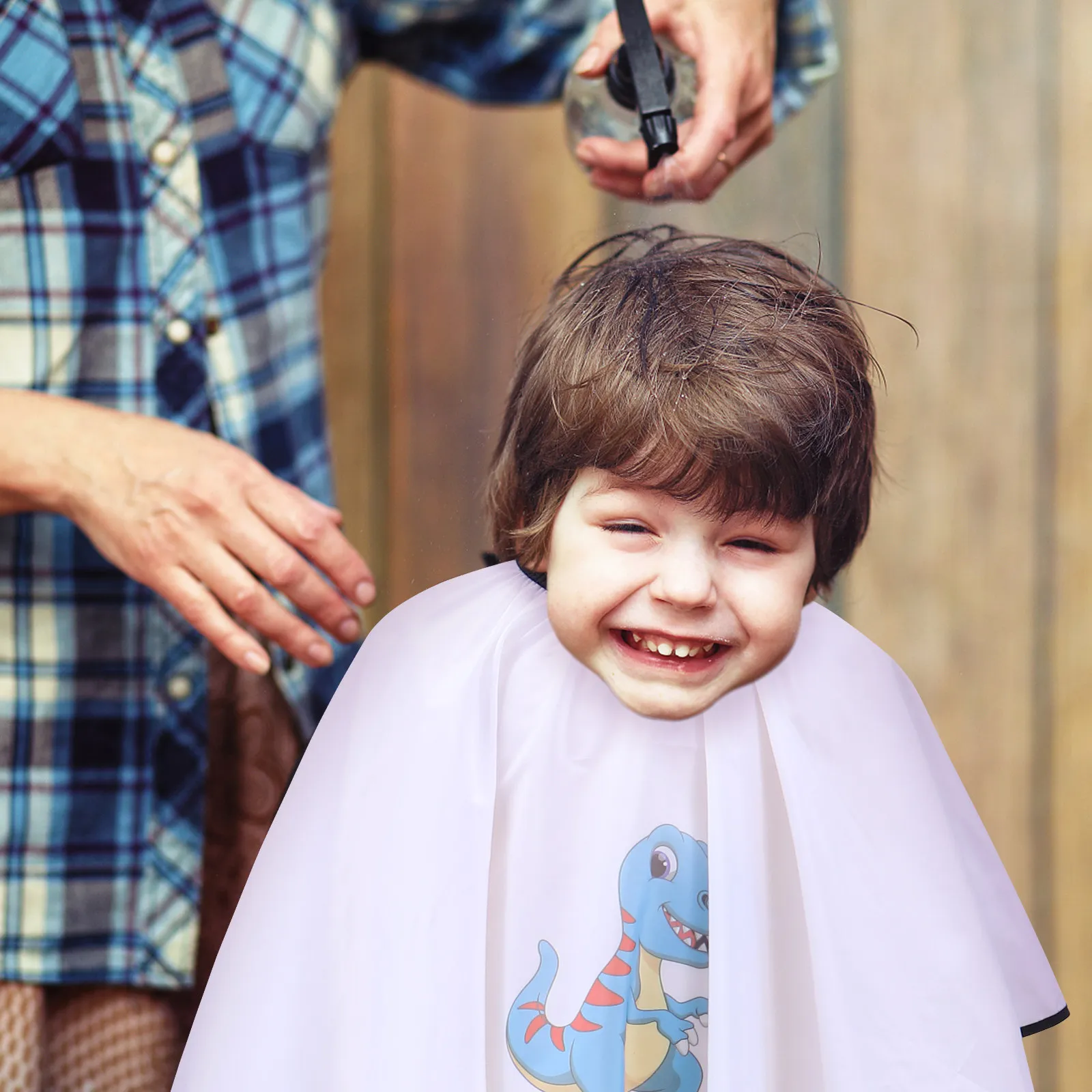 ヘアカットケープ子供ヘアカットショールスタイリングエプロン漫画ポリエステルカバー子供サロンベビー理髪耐水汚れ