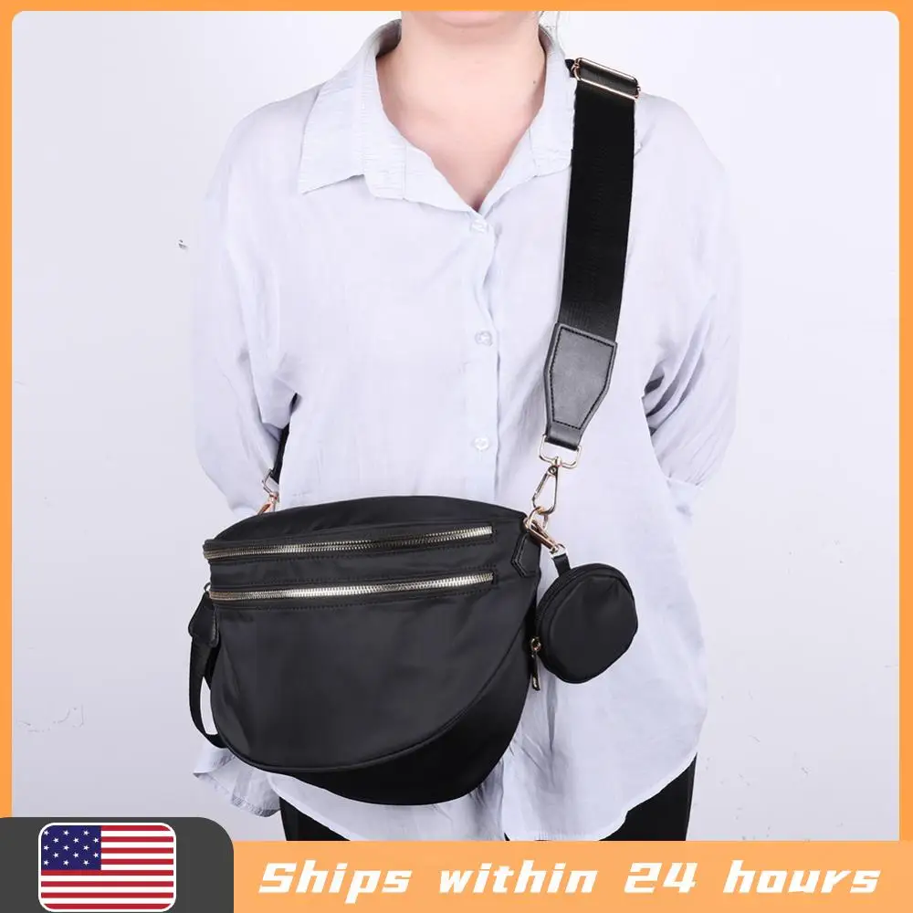 

Women All-Match Crossbody Bags Trendy Black Shell Bag Fashion Sport Chest Bag with Earbuds Bag Lightweight Sling Shoulder Bag