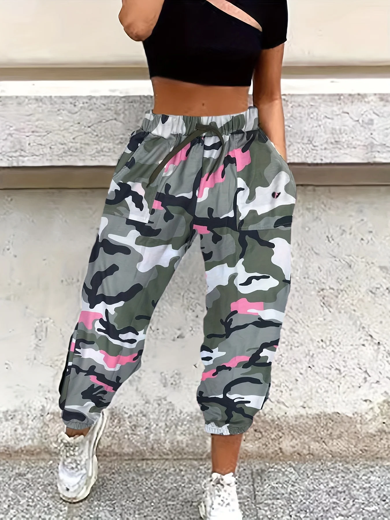 2026 Trendy Pink Accent Camo Print Harem Pants for Women Elastic Drawstring Waist Loose Fit Casual Joggers Y2K Streetwear Kids