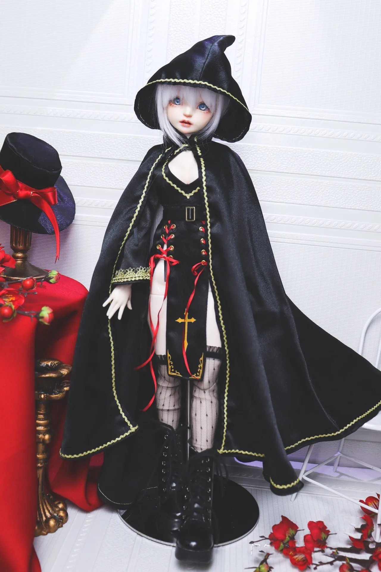 

Clothes For Doll 1/4 BJD Doll Accessories Black Series Knight Cool Doll Dress Cape Hat Suit Free Shipping
