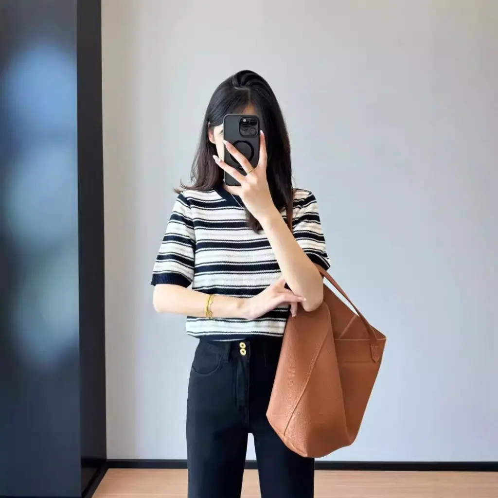 

Women's Golden Sheep Wool Sweater Western Style Bright Silk Jacquard Soft Waxy Striped Early Autumn New F081402