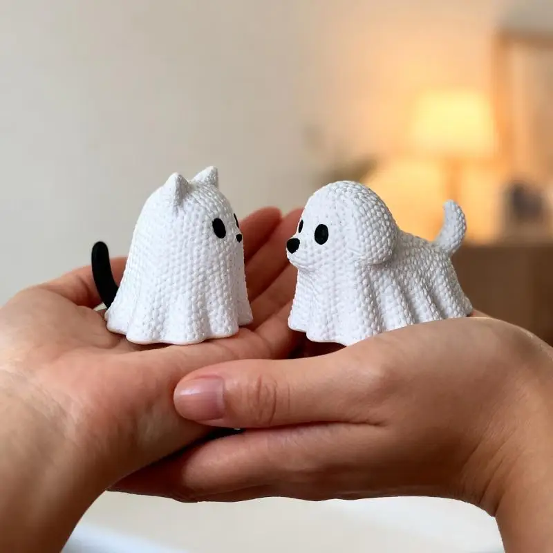3D Printed Ghost Cat Dog Figurine Halloween Cute Mini Statue Ornament For Home Desktop Party Decoration