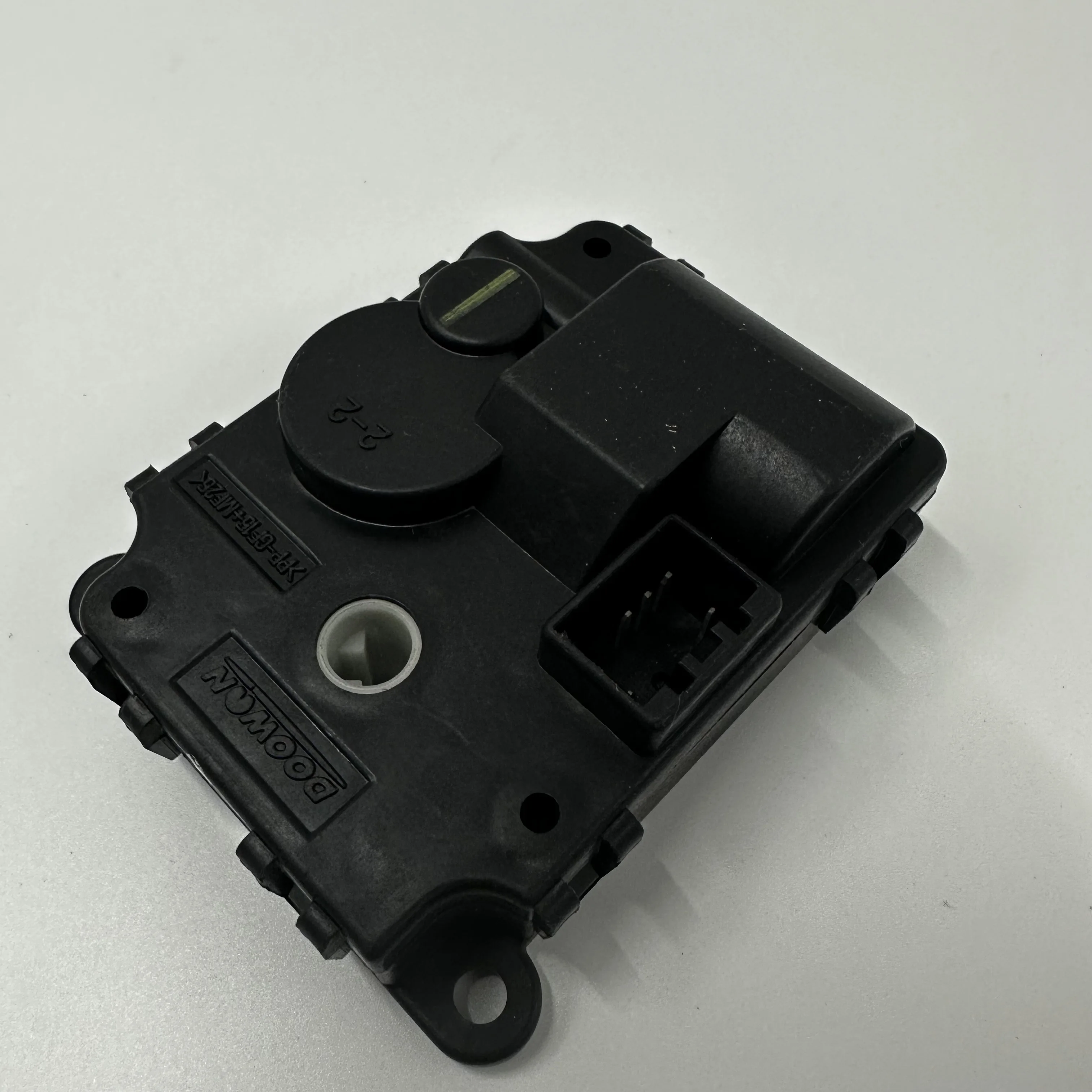 971542F000 97154-2F000 ACTUATOR-MODE For Kia Cerato 2003 - 2009 Cold and warm air wind direction conversion motor