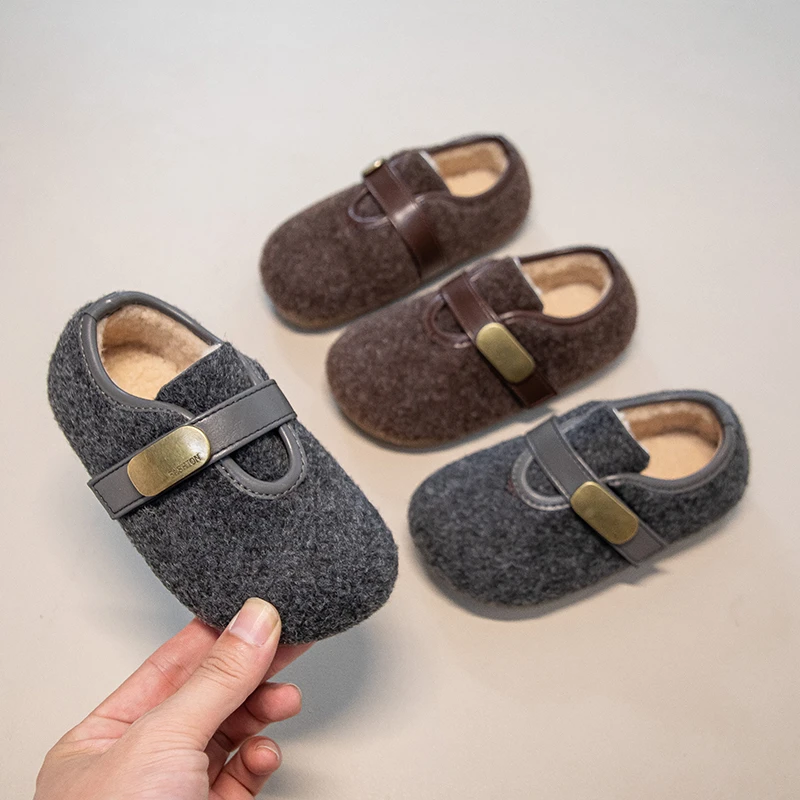 

New Kids Winter Shoes Fashion Solid Color Girls Versatile Cotton Shoes Non-slip Causal Children's Plush Shoes Round-toe Simple