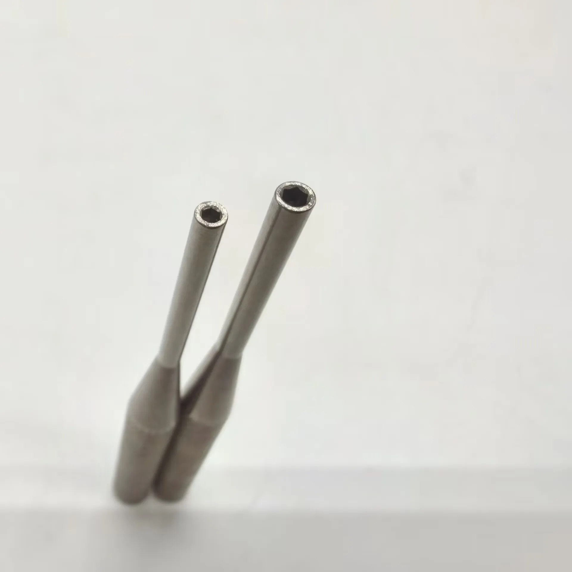 

JDMMODEL JDM-101 Торцевой инструмент Внешняя шестигранная головка Внутренняя шестигранная отвертка Подходит для конкретных групп DIY