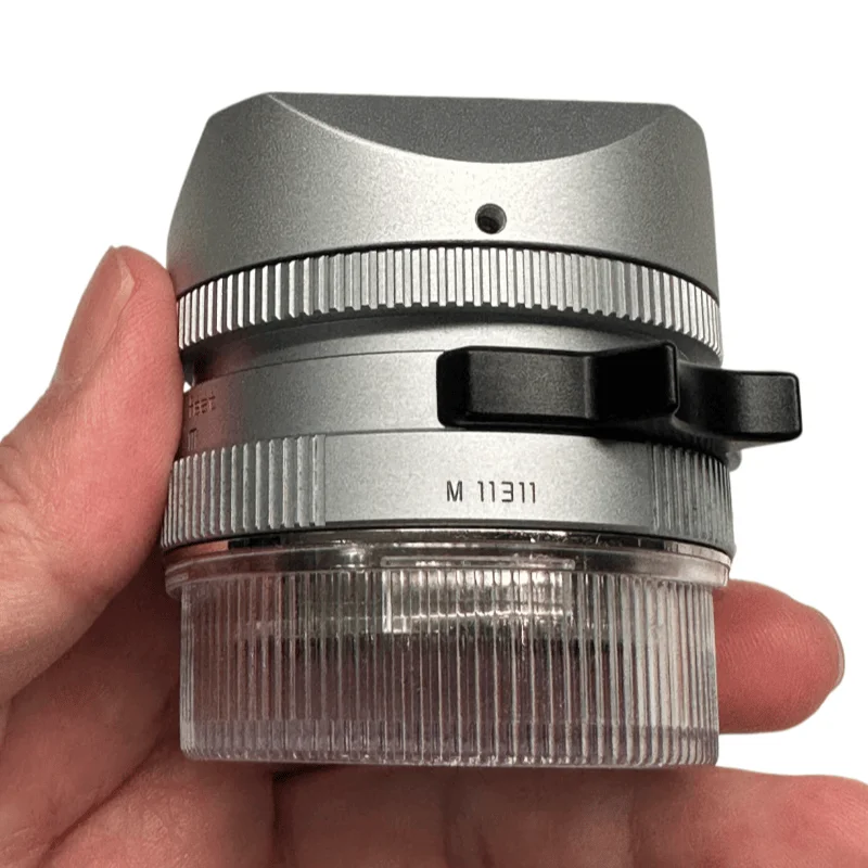 Quadratische Gegenlichtblende aus Metall mit kostenloser Metallkappe für Mandler E39 7- ELEMENT 35mm F2 Objektiv – Leica M Mount – Detail 3