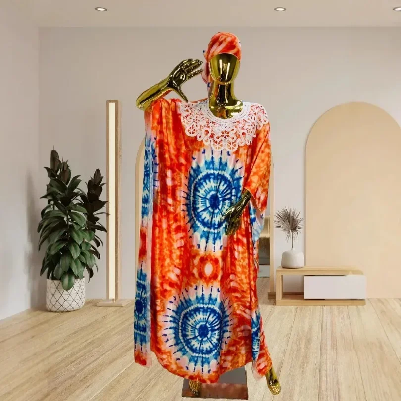ملابس نسائية مقاس كبير مخصصة من المصنع الأفريقي الماسي بالتفصيل بأكمام تشبه جناح الخفّاش وطباعة فستان فضفاض مناسب W