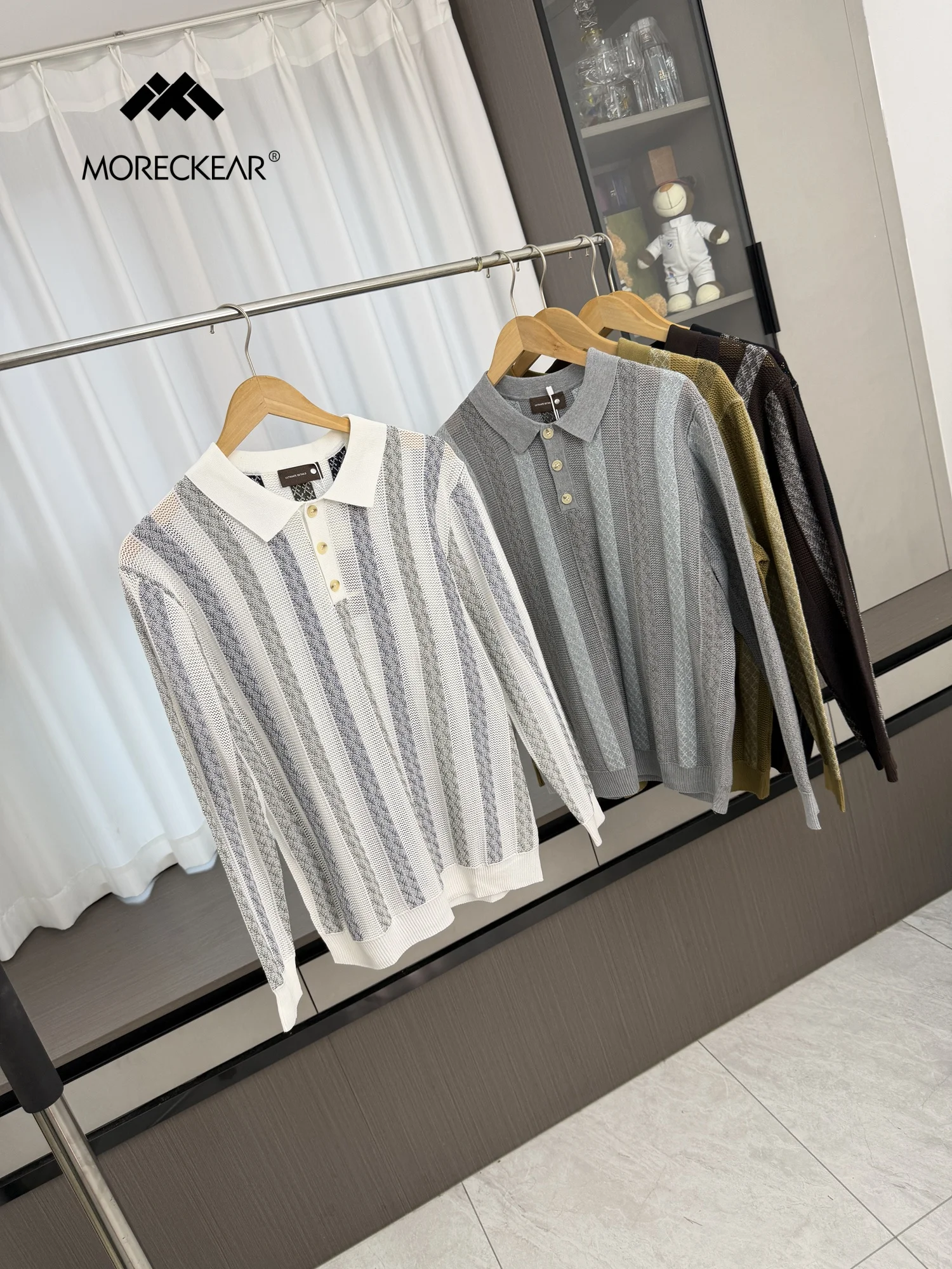 Gentleman Style Knitted Sweater Fashionable Contrast Color Embroidery Open Collar Men's Casual Long Sleeve Warmth