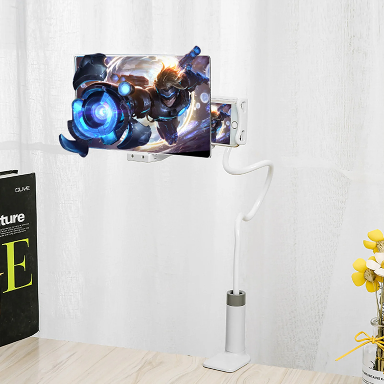 

HD Projection Phone Bracket Sturdy & Easy to Adjust Portable Phone Bracket for Camping Journey Leisure