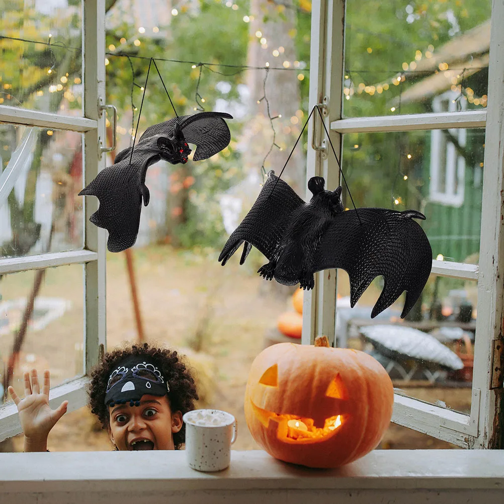 

10 Pcs Bat Decoration Pendant Decorations Realistic Hanging Bats Props Halloween Glowing Wall Rubber