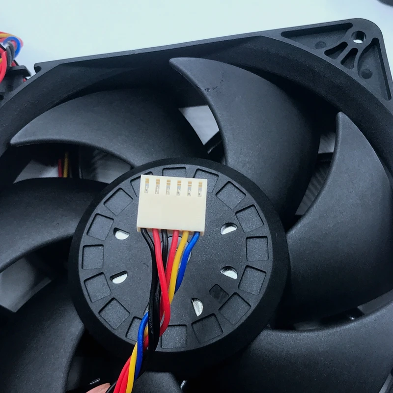 Baru Yang Kuat 6Pin Fan 140 Mm 14038 DC 12V 4A 5600 Rpm 280CFM untuk E9 + E10 Bitcoin Miner kipas Pendingin Mengganti PFM1412DE