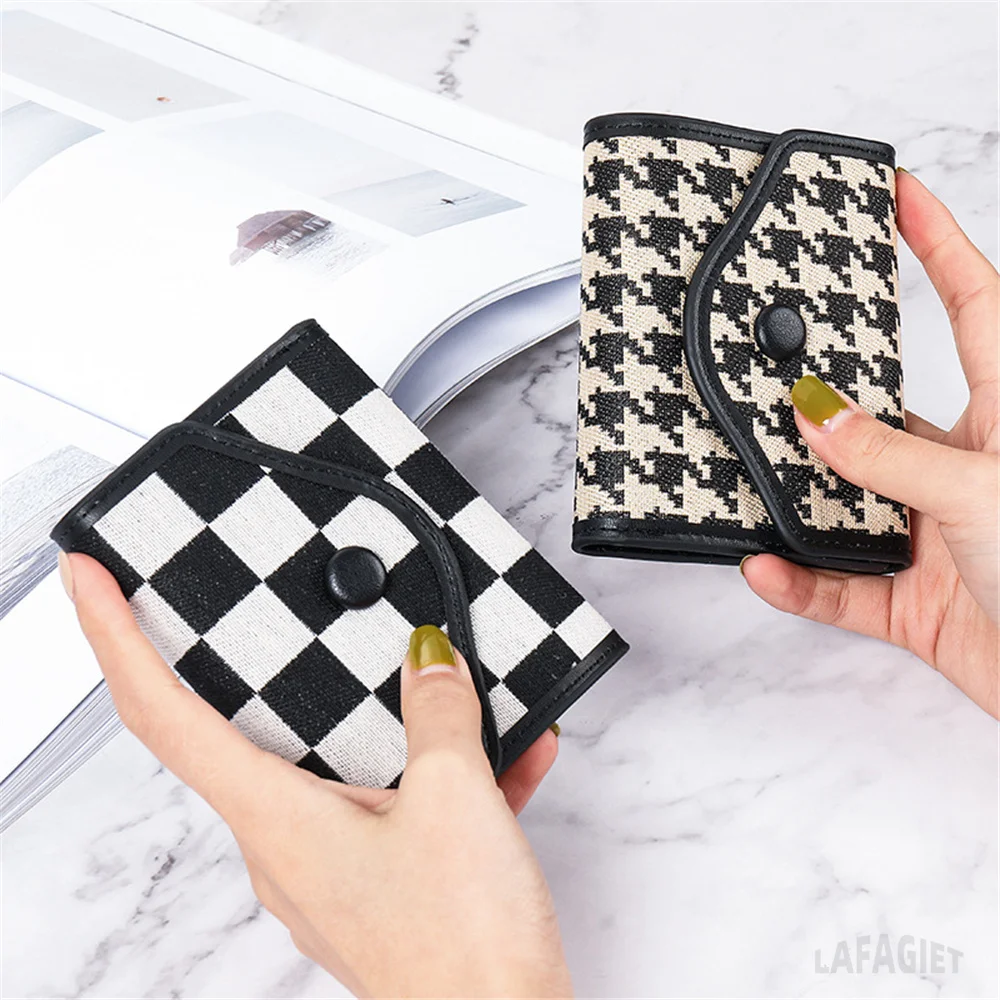 

New Fashion Classical Print Plaid Purse Women Retro Fashion Folding Wallet Simple Students Young Personality Buckle Coin Purses