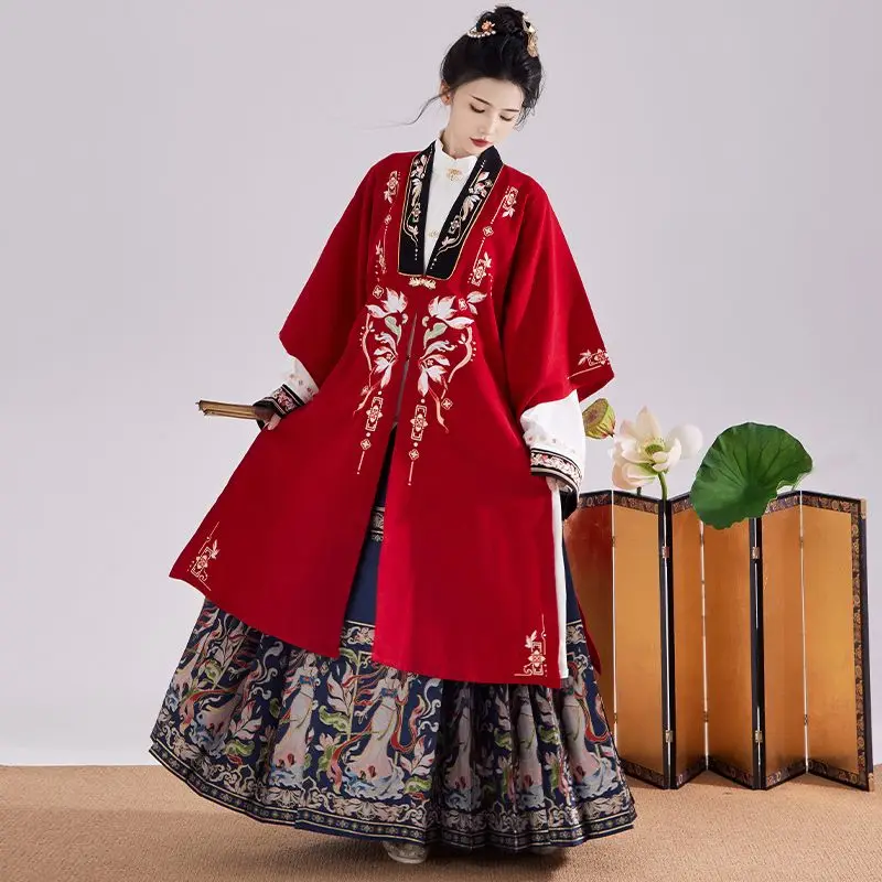 

Chinese Ancient Tradi Winter Ming Dynasty Hanfu Dress Thicker Coats for Women Original Ma Mian Skirts Christmas New Year Costume