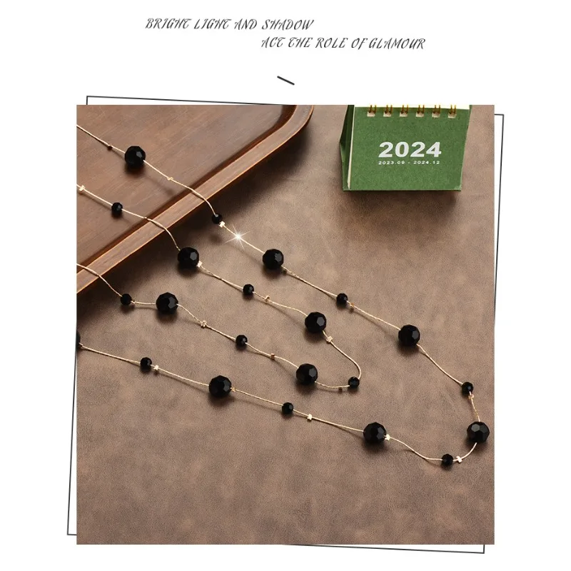 

Necklaces that suit mom's dressing style, fashionable and elegant crystal sweater chains