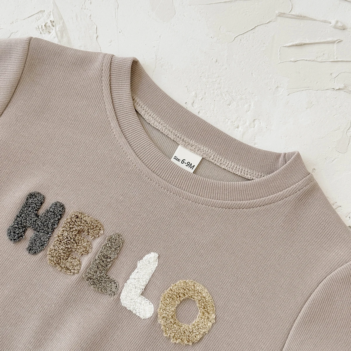 طفل رضيع الملابس مجموعة قميص رياضي مقنعين البلوز + السراويل الطويلة الأطفال ملابس بأكمام طويلة مجموعة منشفة التطريز التسمية مجموعة