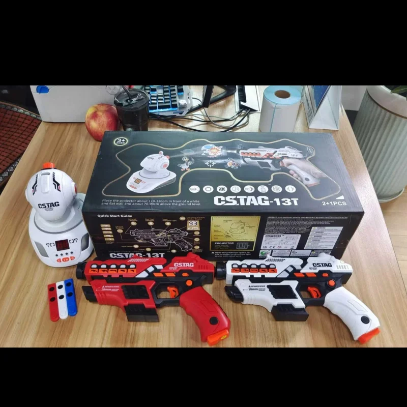 CSTAG 프로젝터 덕 UFO 사냥 슈팅 게임 어린이 선물 장난감 남자아이 레이저 태그 적외선 미니 권총 건 배틀 게임 실내용